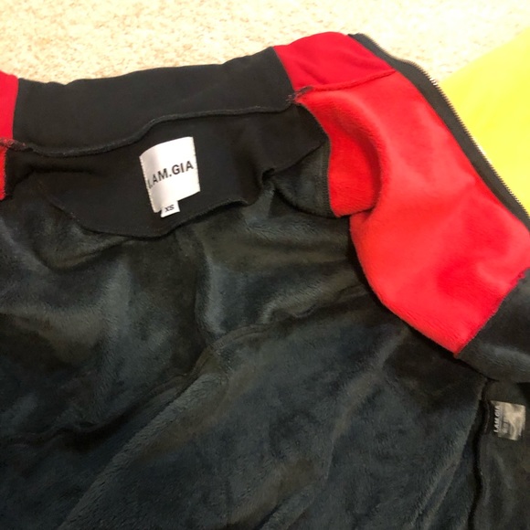 I AM GIA SWEATSUIT - Picture 3 of 3